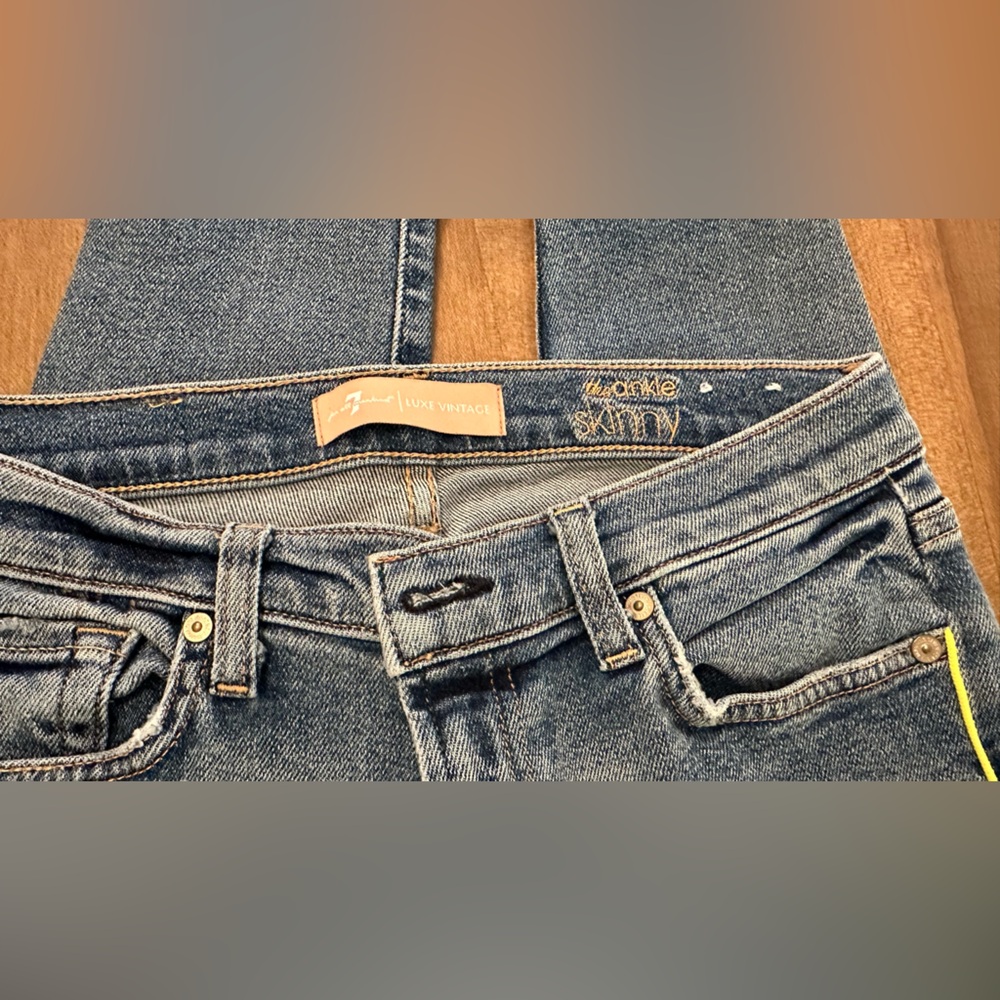 π 7 for All Mankind Skinny Jeans π - Picture 4 of 5